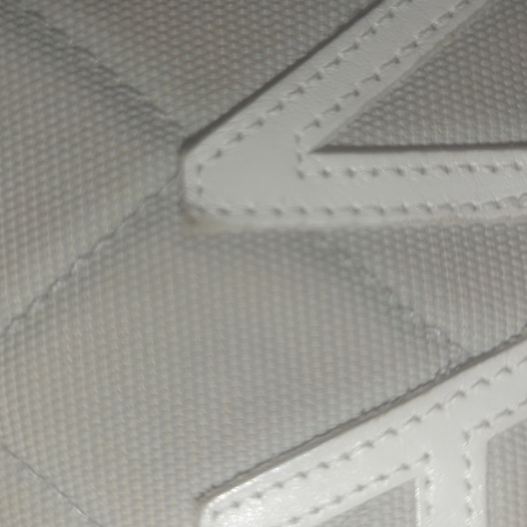 Chanel Quilted Handbag Authentic Vintage - Picture 8 of 16